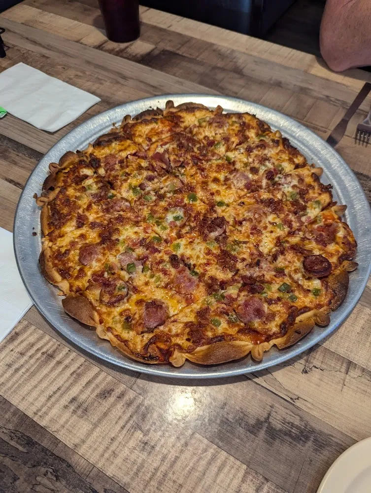 Commish Pizza
